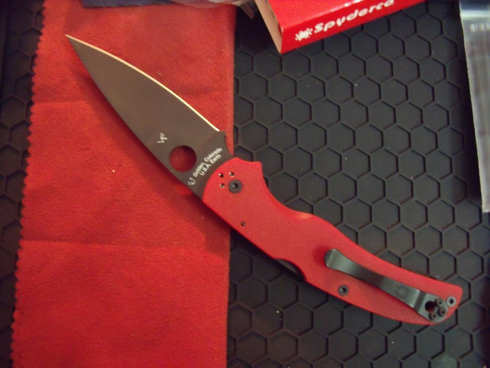 Spyderco Native Chief Red Sprint cpm4v c244gprdbk