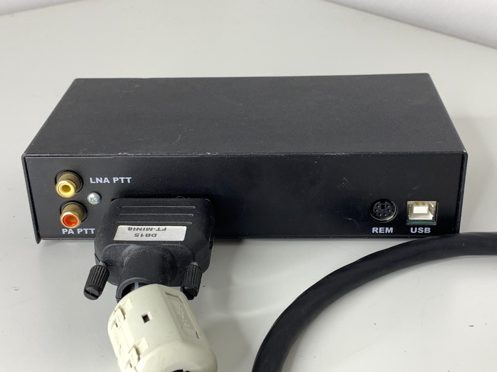 MicroHam Digi Keyer 443 USB Digital Interface for Ham Radio DB15 FT-MINI8 Cable