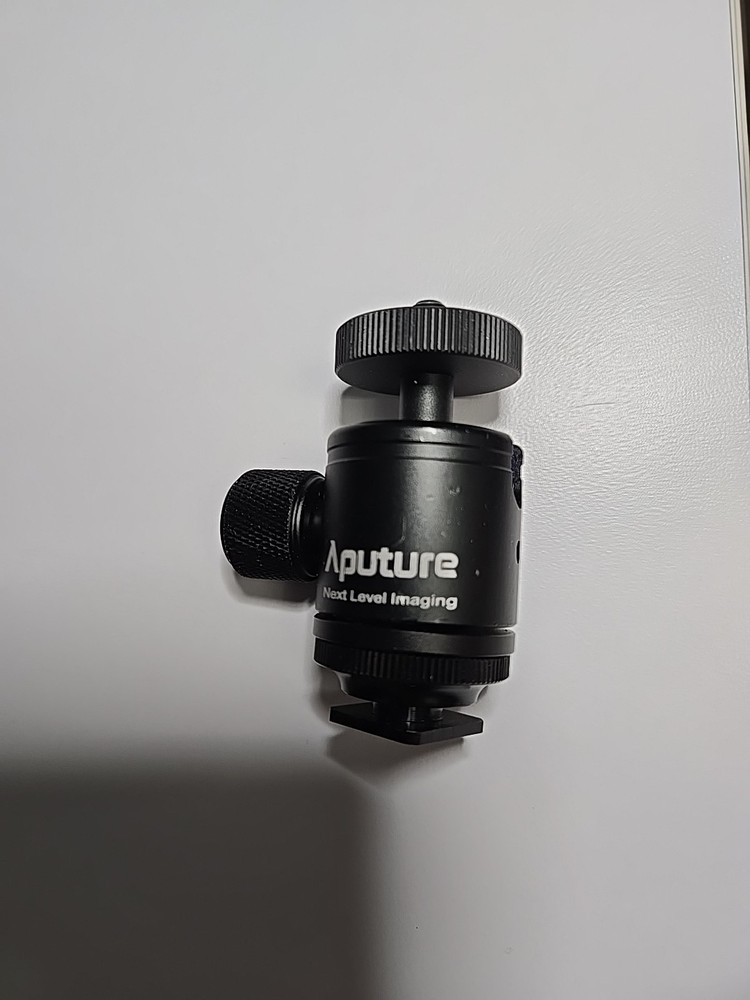 Aputure Cold Shoemount Ball head Adapter