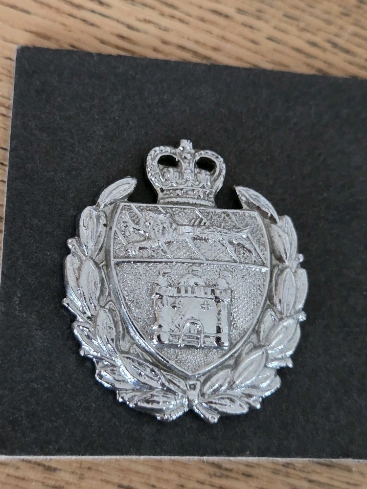 Old Obsolete Norfolk Joint Constabulary Collar Badge