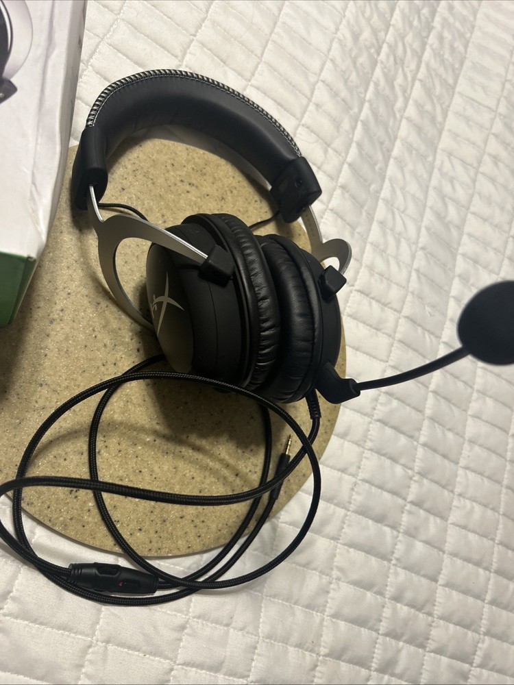 HyperX CloudX Pro Wired Gaming Headset for Xbox One-NOB