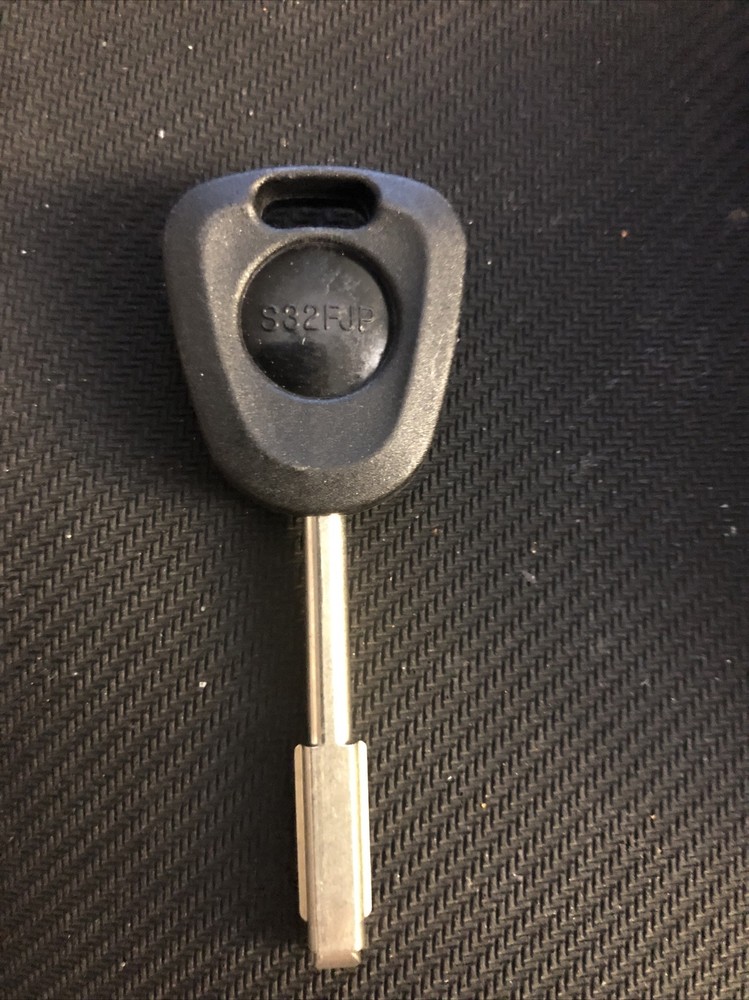 S32FJP Jaguar Tibbe Key Blank