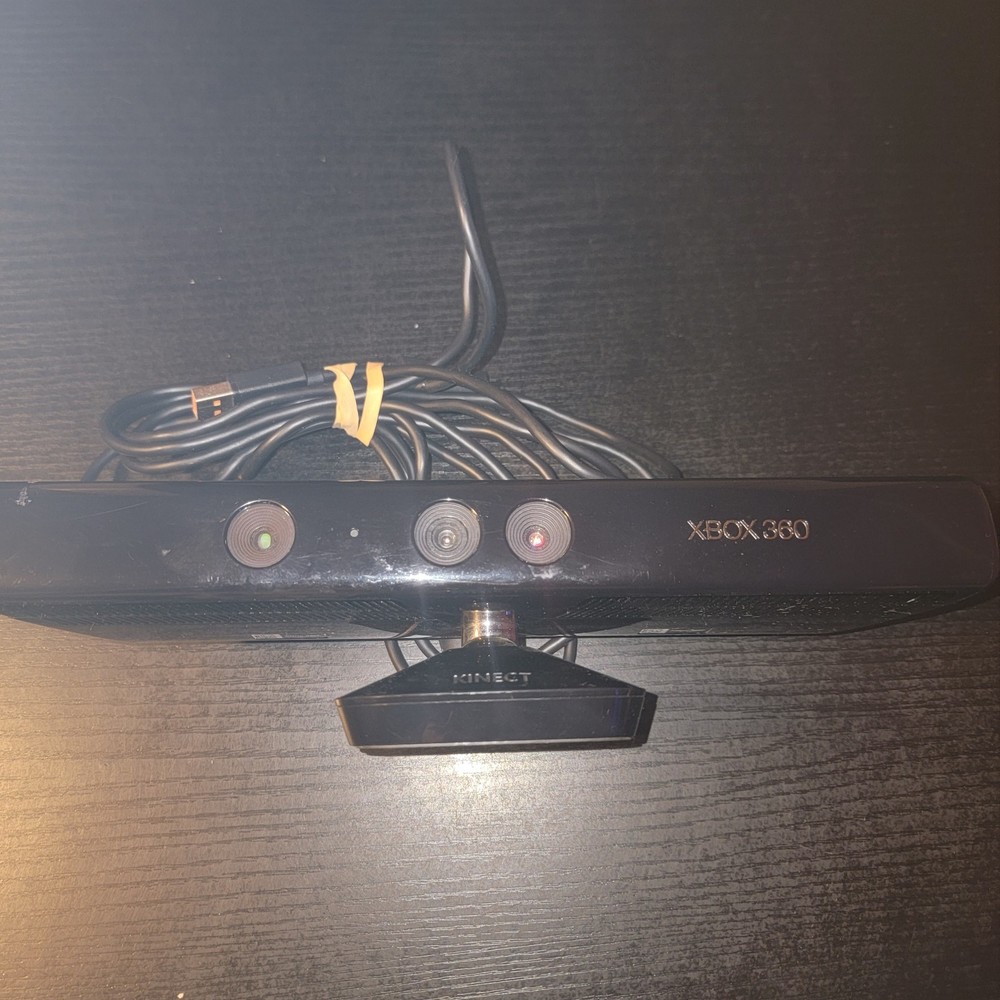 Microsoft Kinect Sensor for XBox 360 UNTESTED