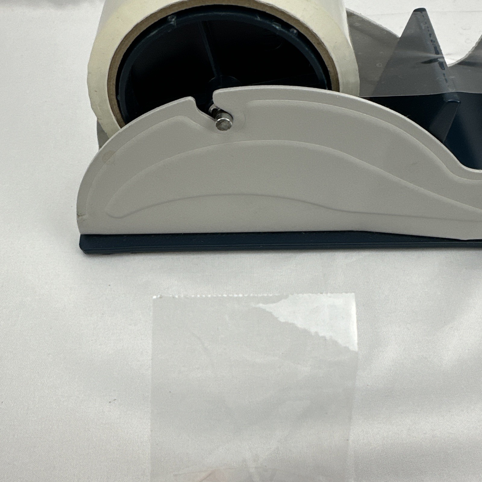 Excell ET-12271 Tape Dispenser 2" Wide 3" Core Steel Desktop Multi-Roll GUC