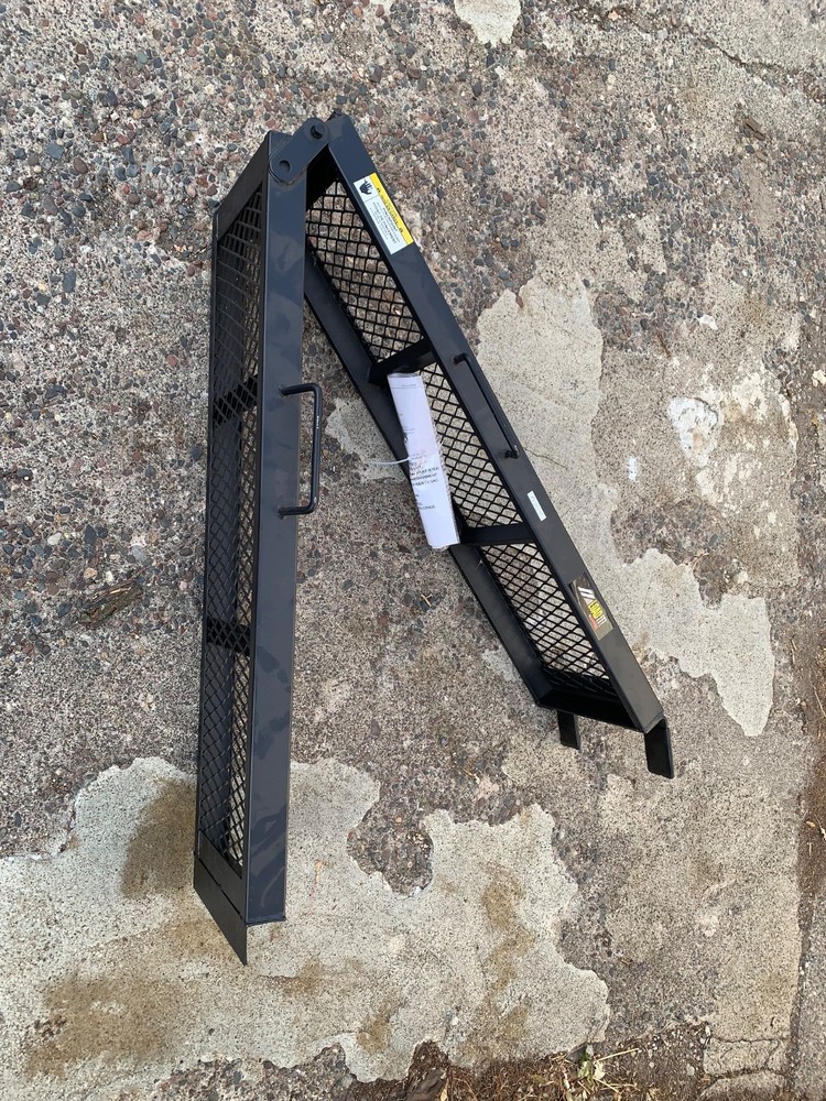 folding motorcycle ramp