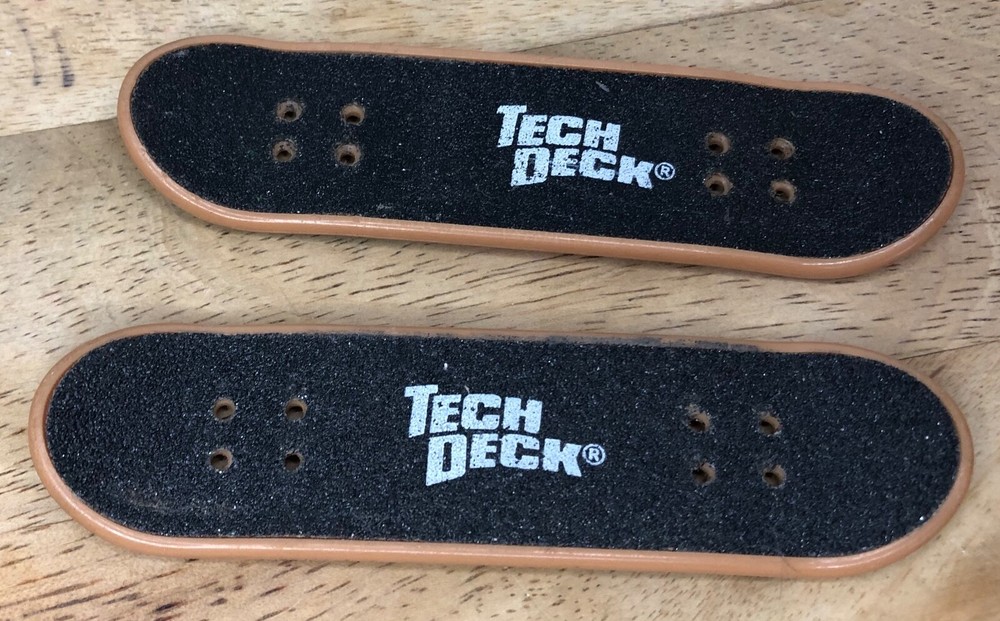 3 TECH DECKS Tony Hawk Birdhouse NEED Spitfire WHEELS Blind since 1989
