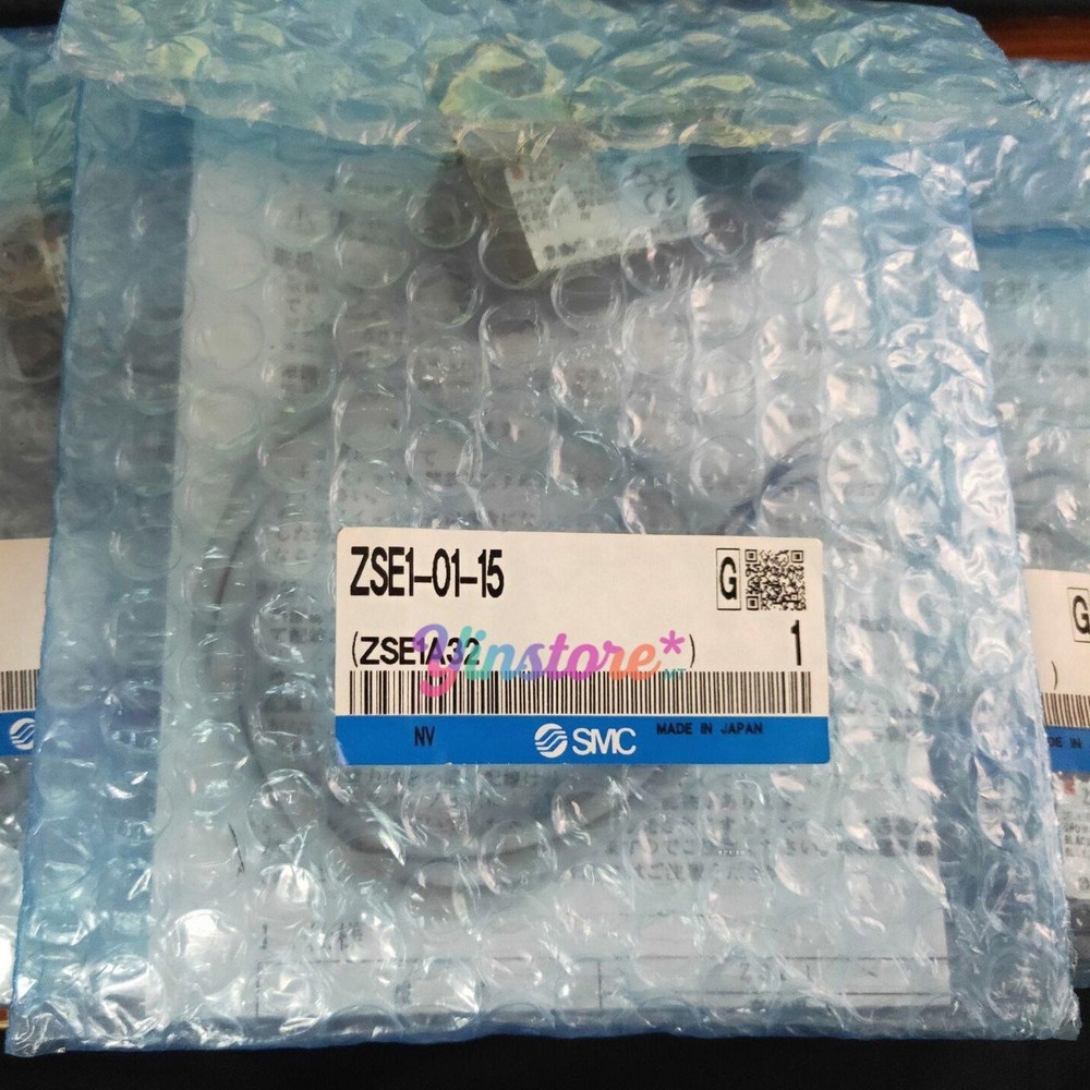 1 pc. New ZSE1-01-15 Pressure Sensor Switch