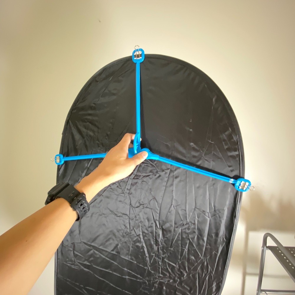 Ke Design Single Hand Held 18 In Oval Light Reflector Bracket ( Foldable)