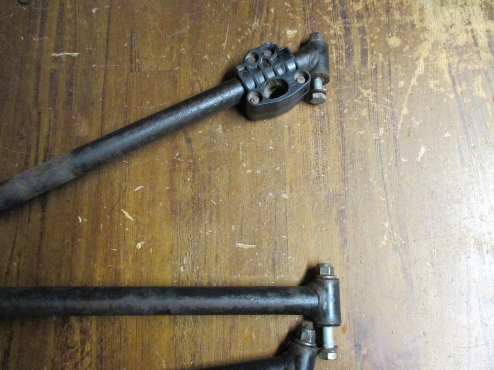 05 Ski Doo GSX 550F Snowmobile Left Upper & Lower Control Arms