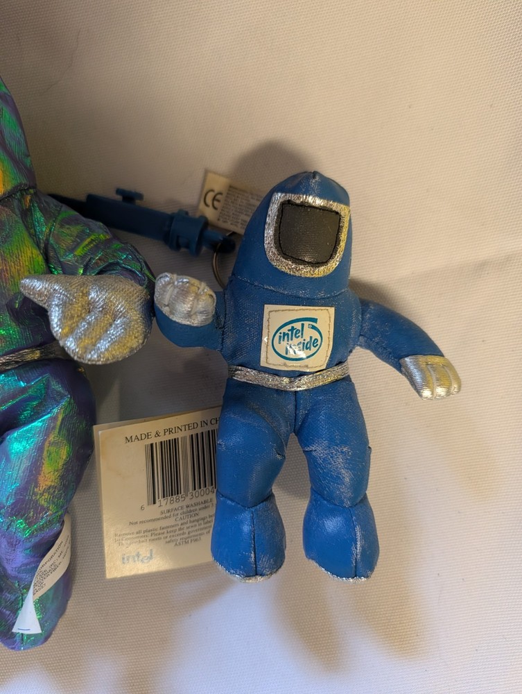 Intel Bunny People Lot