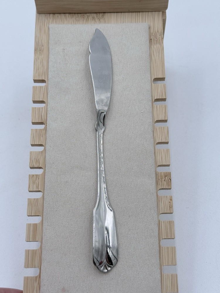 Rogers x Oneida Stainless Flatware Master Butter Knife