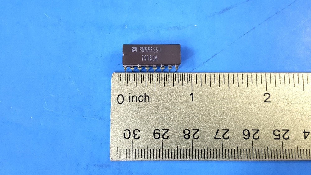One pc- IC Memory Core Driver, SN55325J, AMD, Ceramic DIP, 16PIN