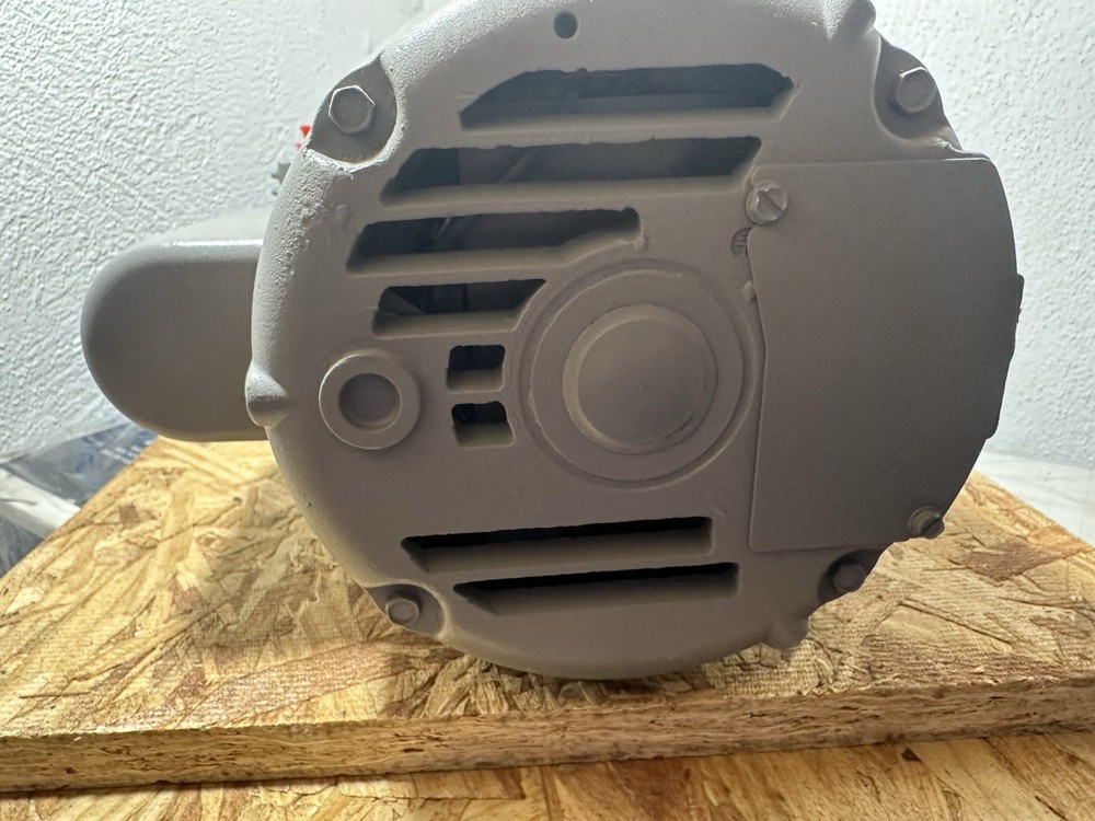 Thomas Oil-Less Piston Air Compressor, Model TA-4172