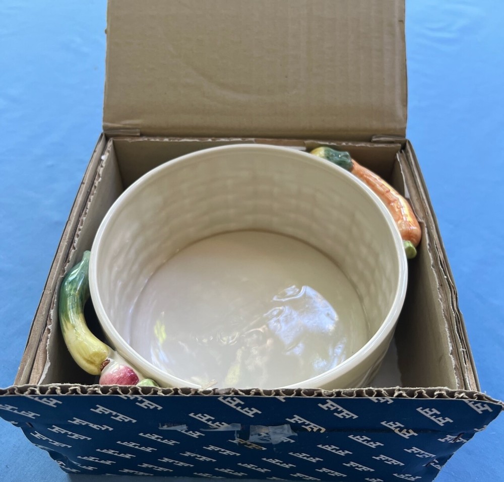 Fitz & Floyd Kitchen Harvest Soufflé Baking Dish Mint in Box Vegetables