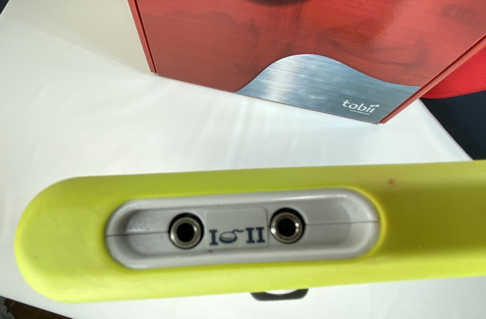 Tobii S32 Scan Recorded Speech Communication Device with Case