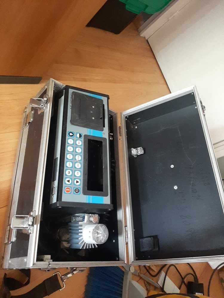 ECOM AMERICA ECOM-A PLUS PORTABLE EMISSION ANALYZER [#A409]