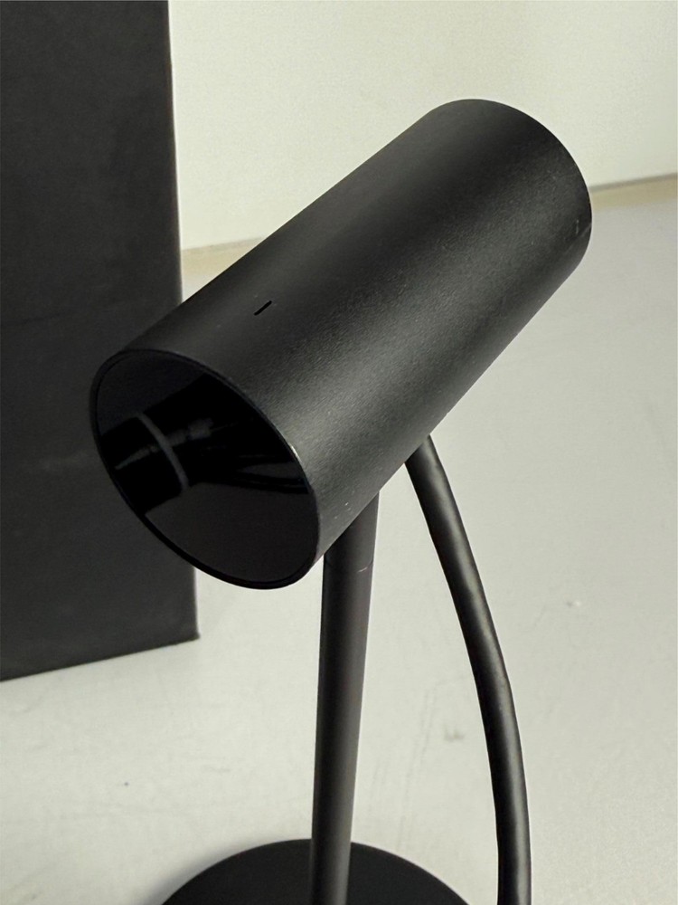 Oculus Rift CV1 VR Headset with Sensor, Cables & Box (No Controllers)