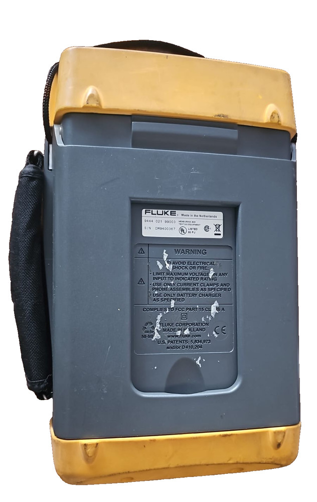 FLUKE 199C Scopemeter Color Screen (NO CABLES)