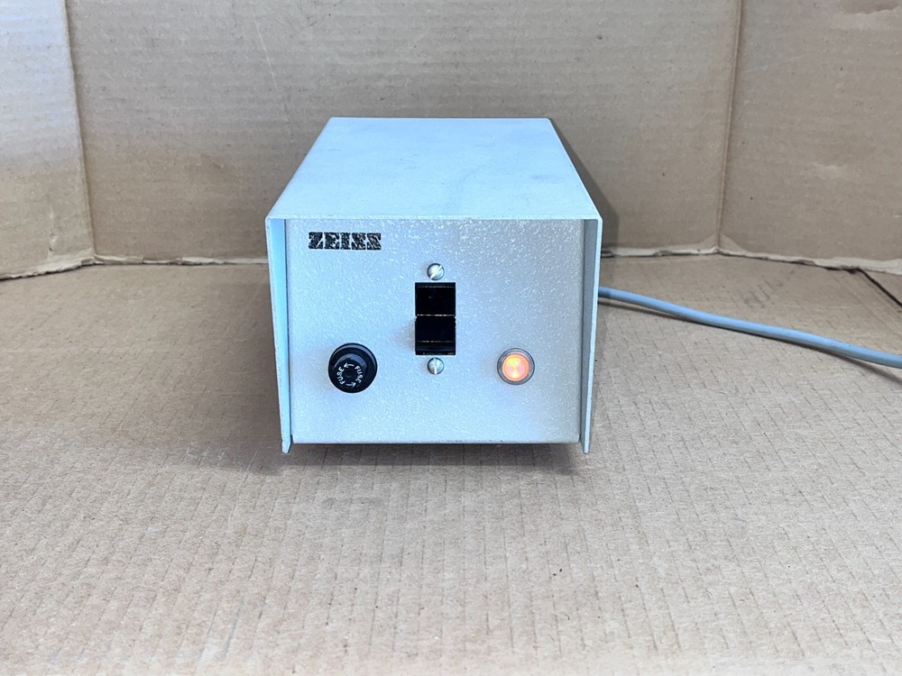 CARL ZEISS MICROSCOPE LIGHT SOURCE POWER SUPPLY ELECTRO POWERPACS 1100