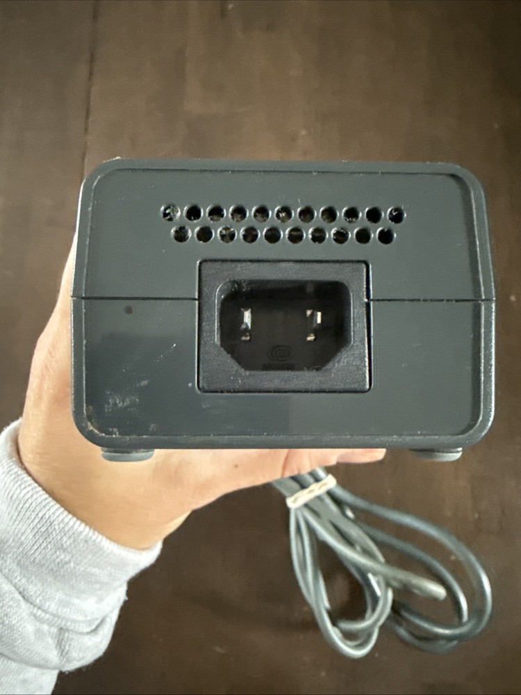 Power Supply - AC Adapter - Brick - OEM - Model No. DPSN-186EB A