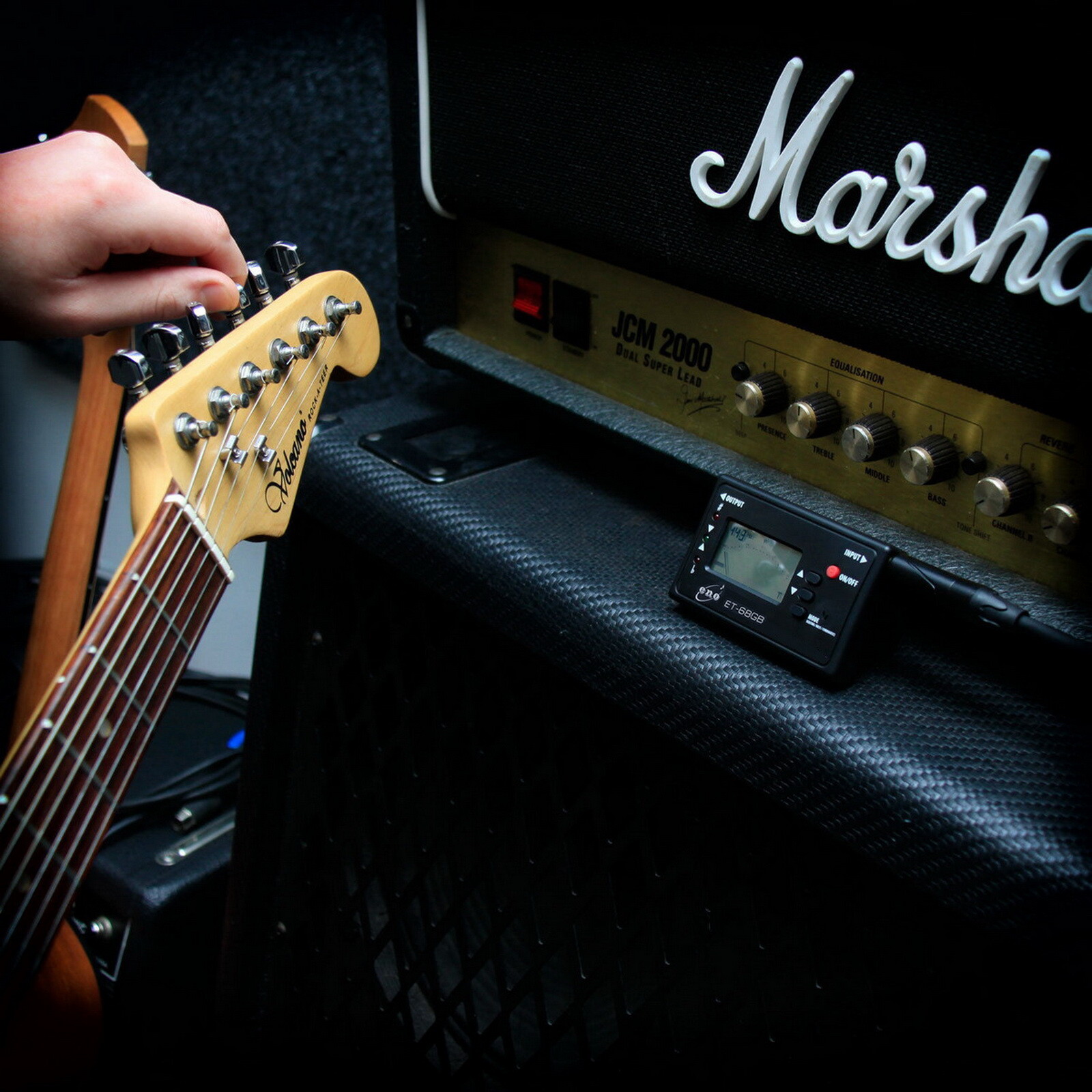 Chromatic Tuner for Guitar Electric Bass Mandolin Ukulele Violin Banjo Cello