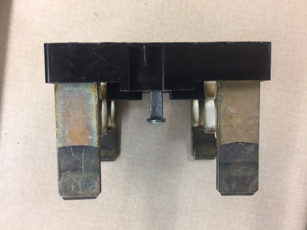 CUTLER HAMMER 60 AMP MAIN FUSES FUSE PANEL PULLOUT