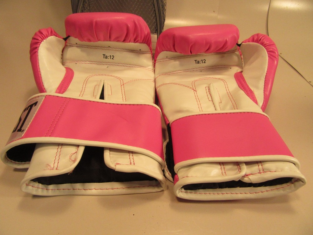 New Everlast womens advanced Training Gloves