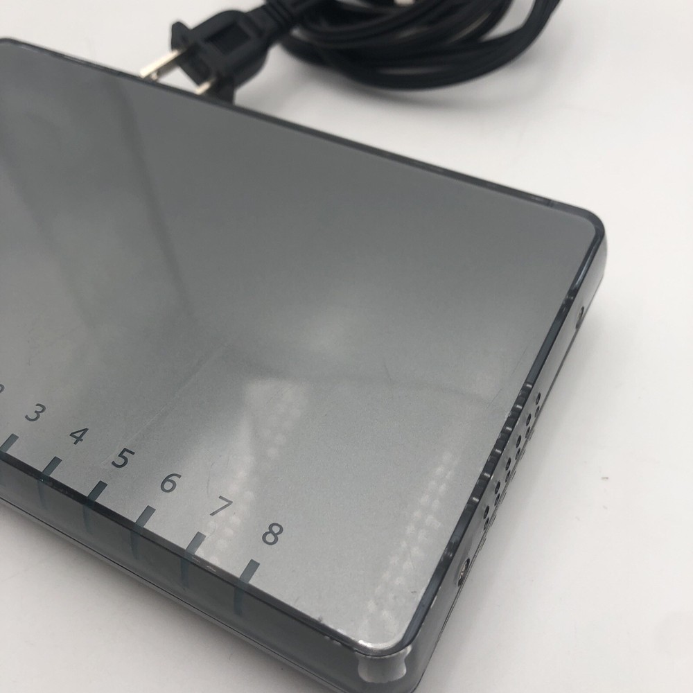 3COM/HP -3CFSU08/ V1405-8 ETHERNET SWITCH 8-PORT READ A