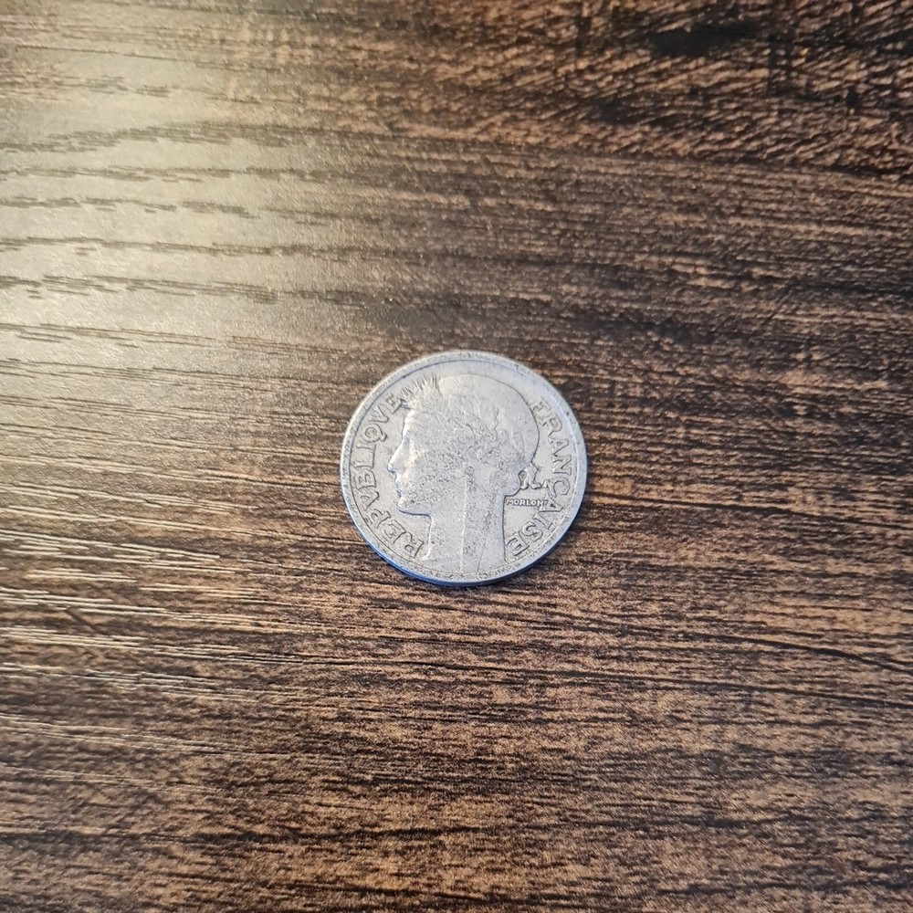 French 🇫🇷 2 Francs 1945 Vf