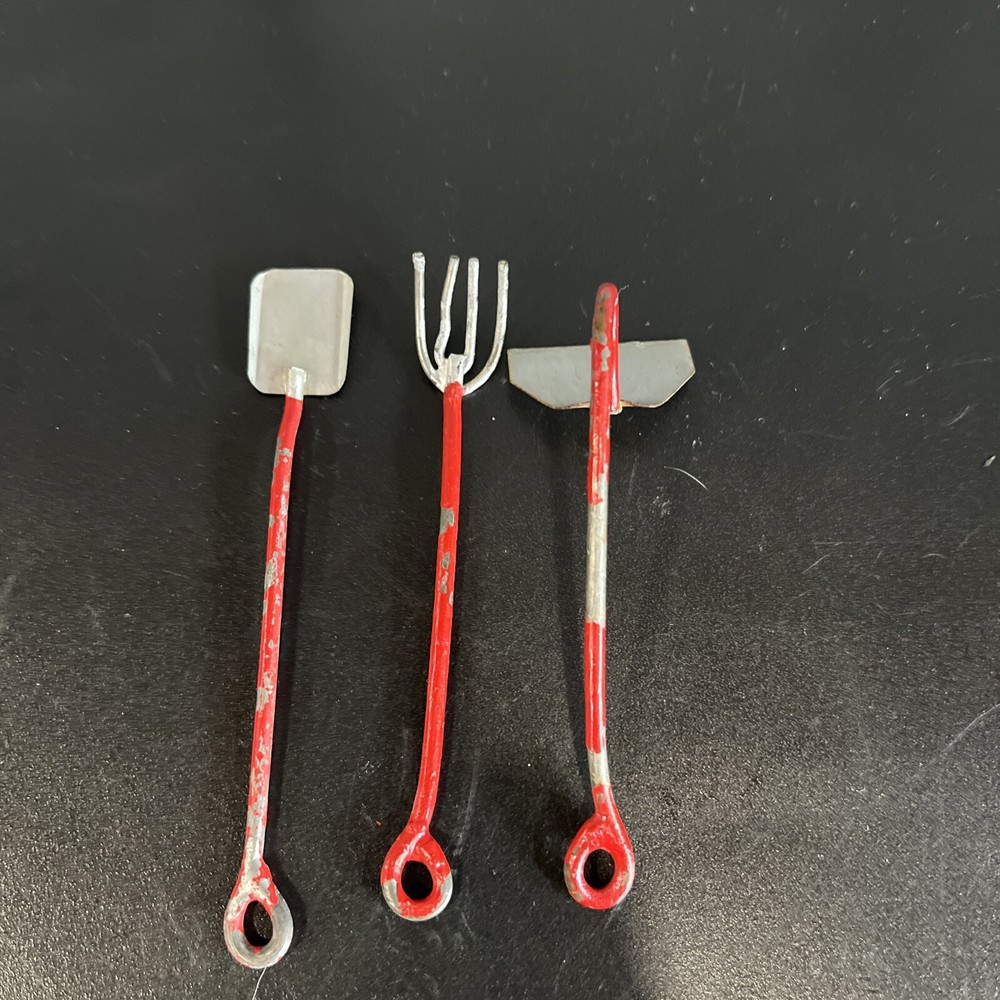 3 Mini Rustic Garden Tools Dollhouse