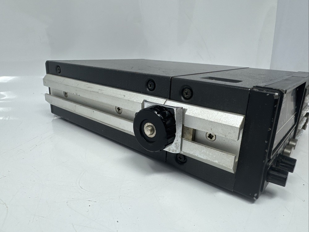 AZDEN PCS-3000 2 METER FM 25W TRANSCEIVER Powers On - Needs Work