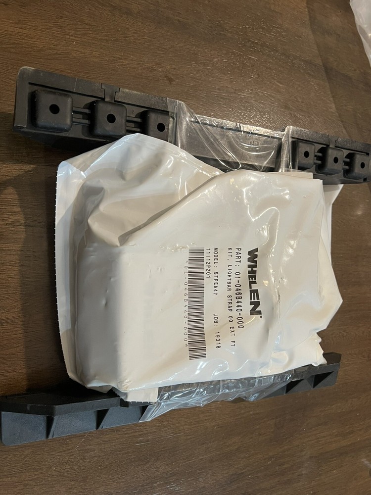 Whelen lightbar Mounting Feet Pair