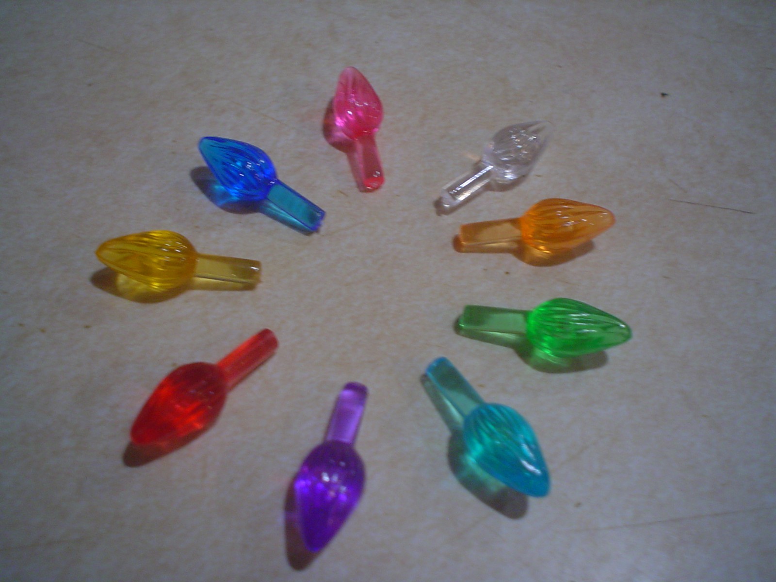 E657 - 54 Ceramic Christmas Tree Plastic Lights Bulbs- SMALL Twist - 9 Colors