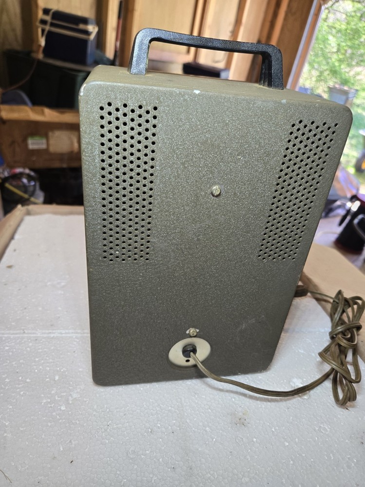 Vintage Heathkit RF Signal Generator Model IG-102