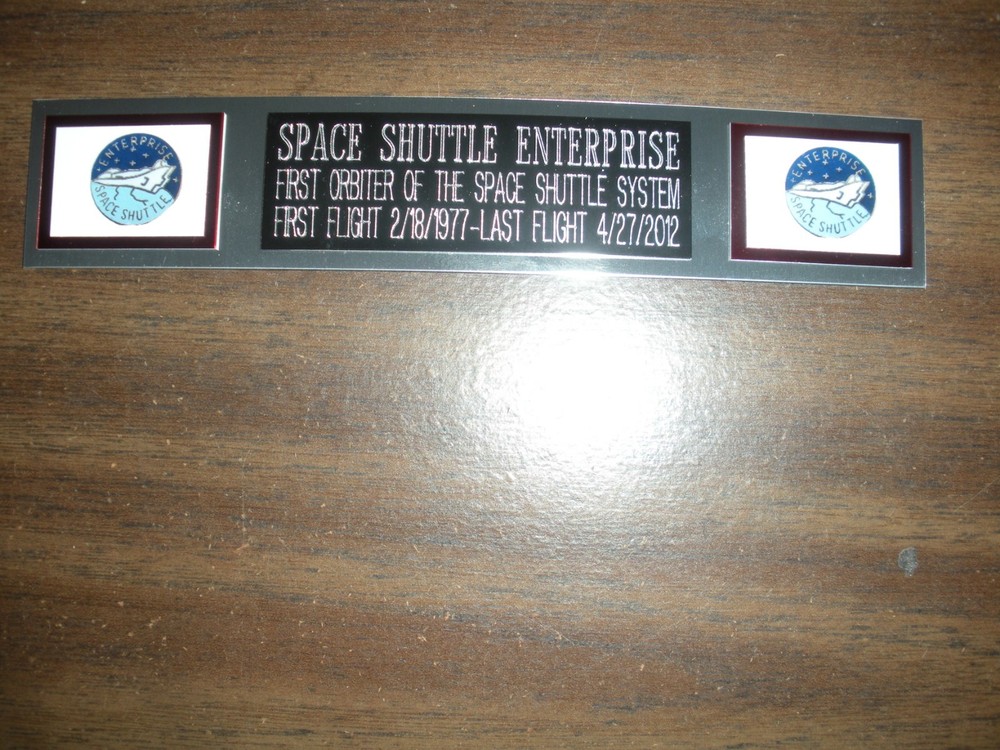 SPACE SHUTTLE ENTERPRISE ENGRAVED NAMEPLATE FOR PHOTO/DISPLAY
