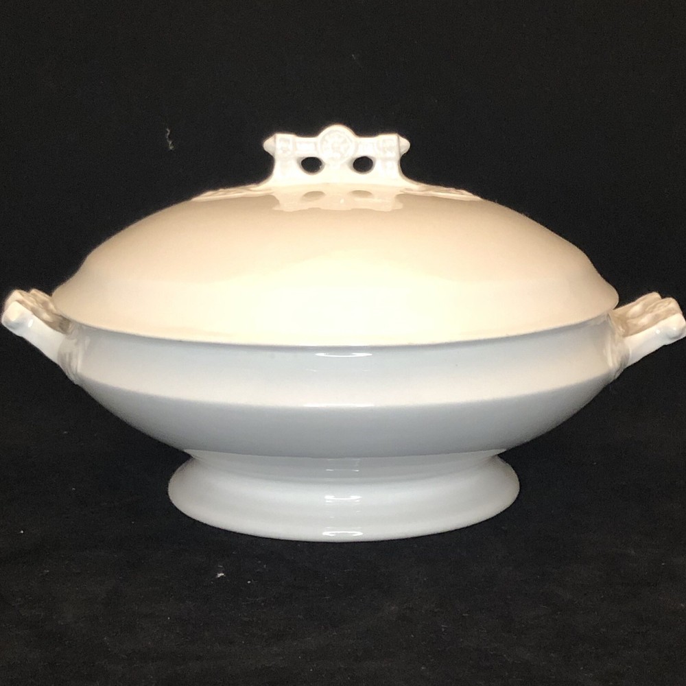 Thomas Elsmore & Son White Covered Casserole England
