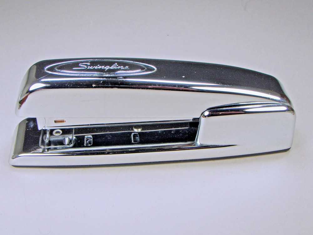 Swingline 747 Polished Chrome Stapler 20 Sheets Silver Chrome