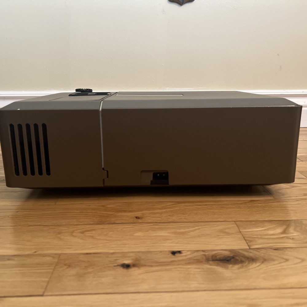 Vintage Argus Roundabout 912A Slide Projector