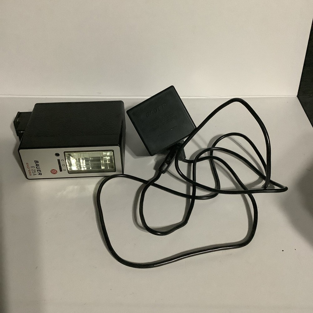 Vintage BAUER E25A Ultrablitz electronic Flash Robert Bosch *Tested*