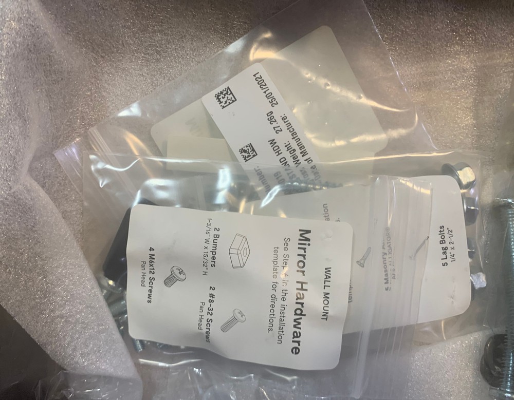 The Mirror MODELONE Smart Home Workout System 2104