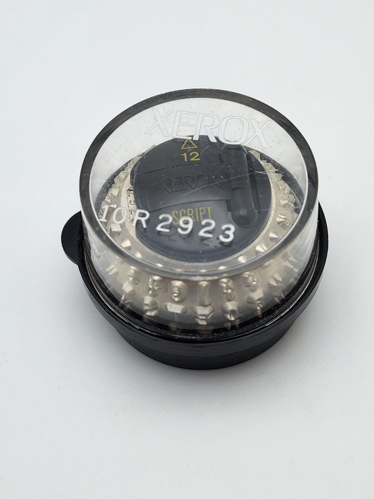 Xerox Selectric II Typewriter Ball Script 12 Case