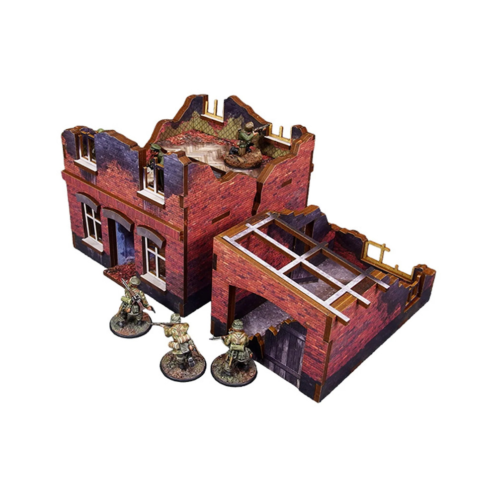 Micro Art Studio WW2 Ostfront Stalingrad: Small House (With Garage) Prepainted