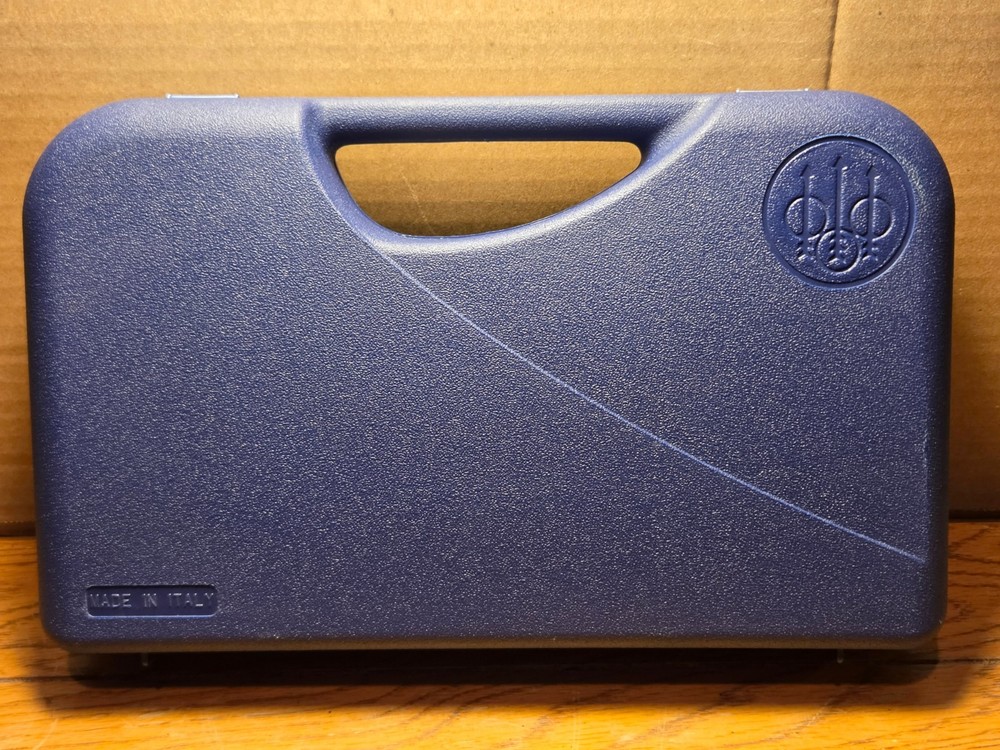 Original Beretta USA Blue Plastic Foam Case