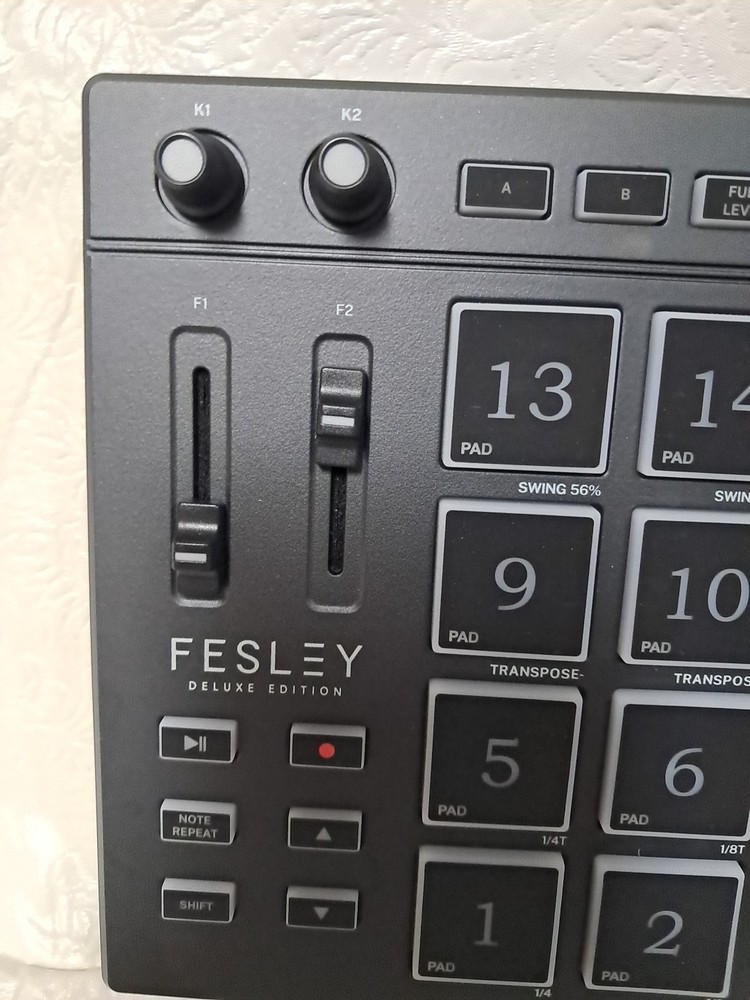Fesley MIDI Pad Beat Maker Deluxe Edition FMP-16 Pad Controller