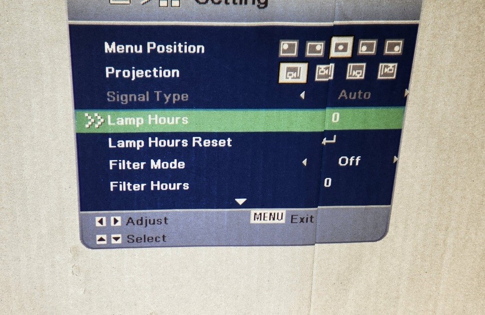 Viewsonic PJD6211 DLP 3D Ready Projector with Case 0 Hours, bundle