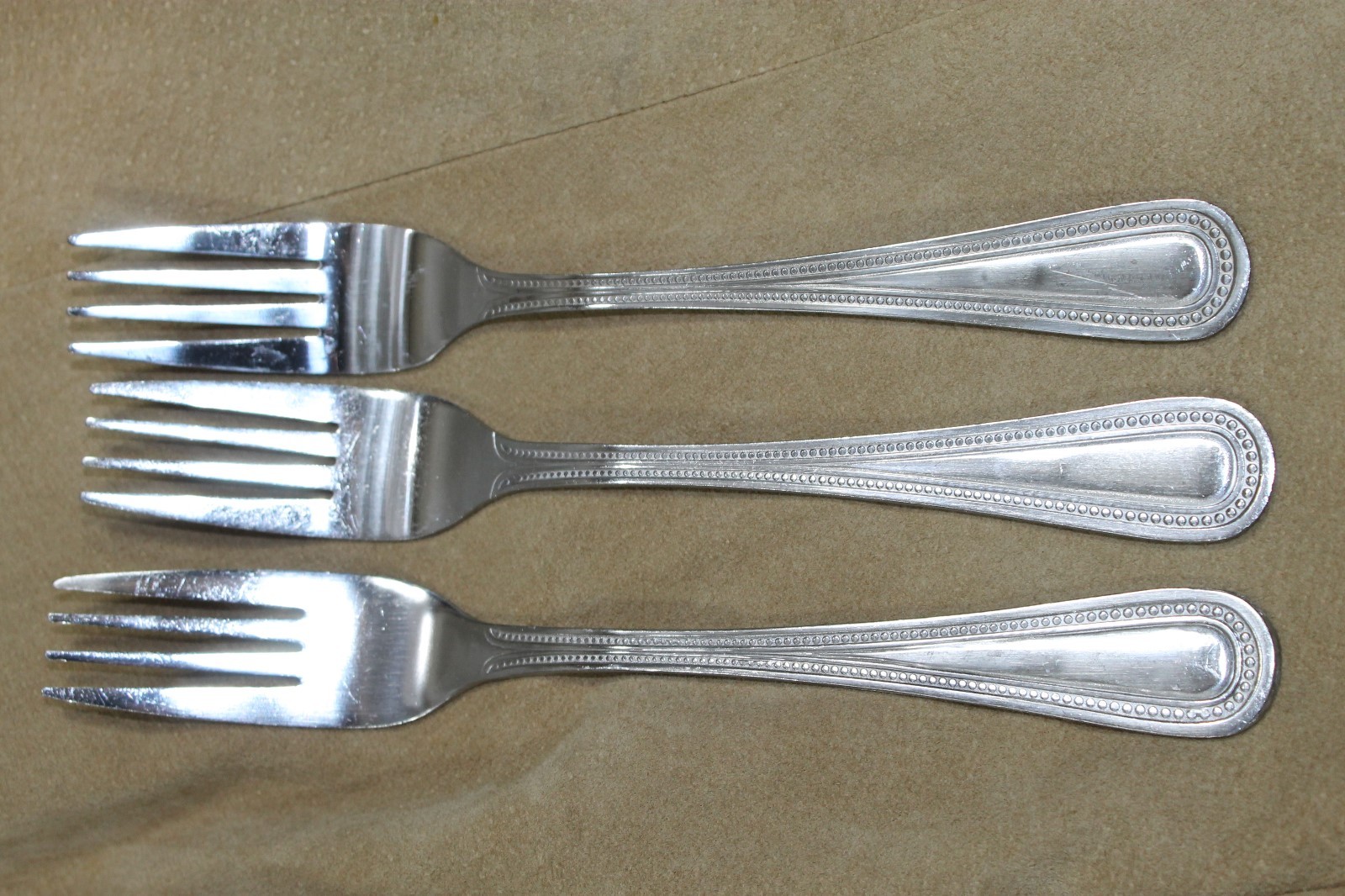 Lot CORE Stainless MILTON 51 Knife 17 Fork Restaraunt Event Catering