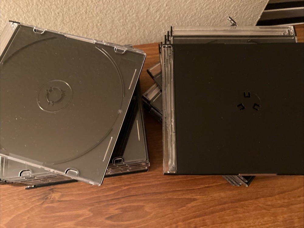 39- Slim Case Mixed Black Single CD DVD Disc Storage