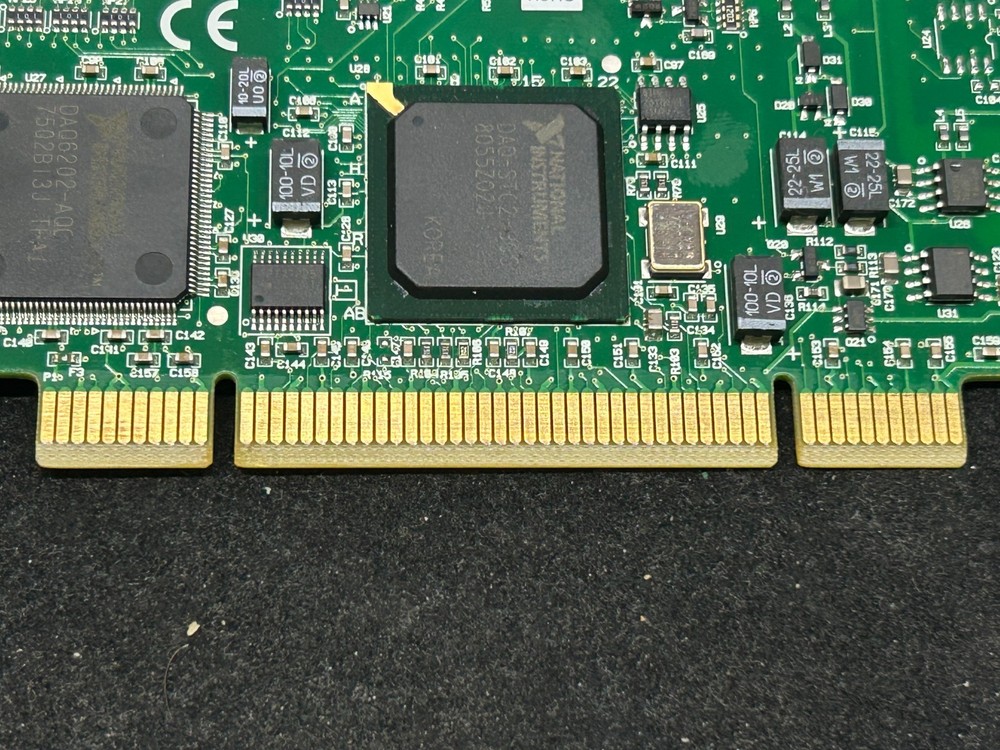 National Instruments NI PCI-6221 Multifunction Digital I/O Device