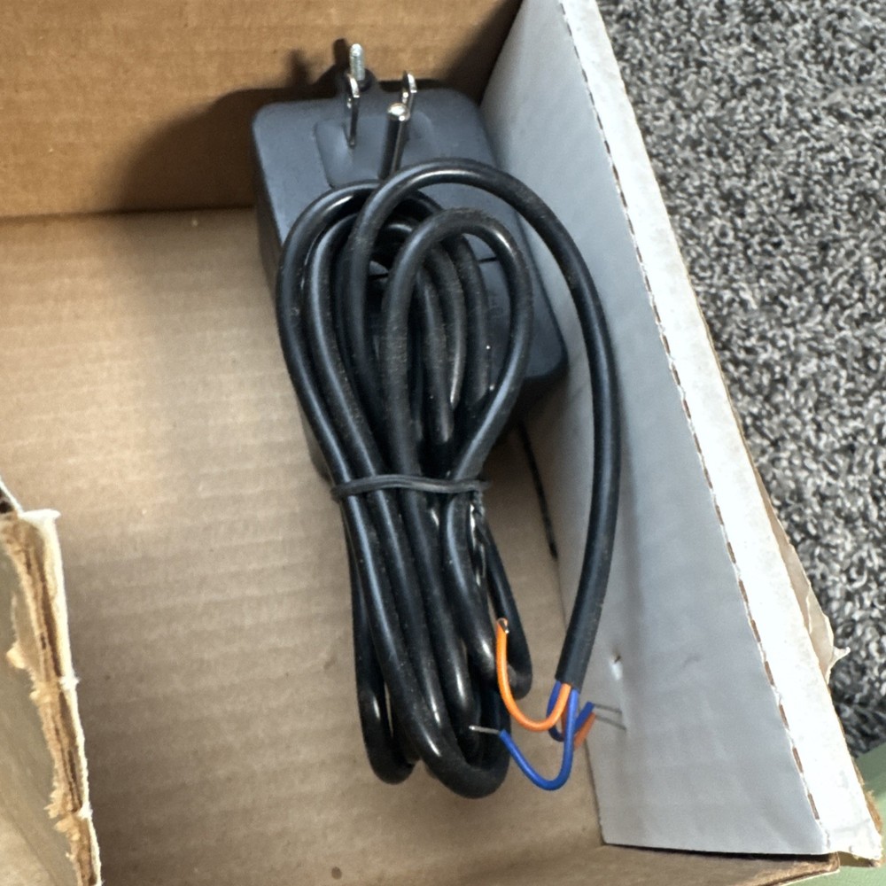 Rainbird Rain Clock Model TSC-7 7Station Sprinkler Irrigation Timer Controller