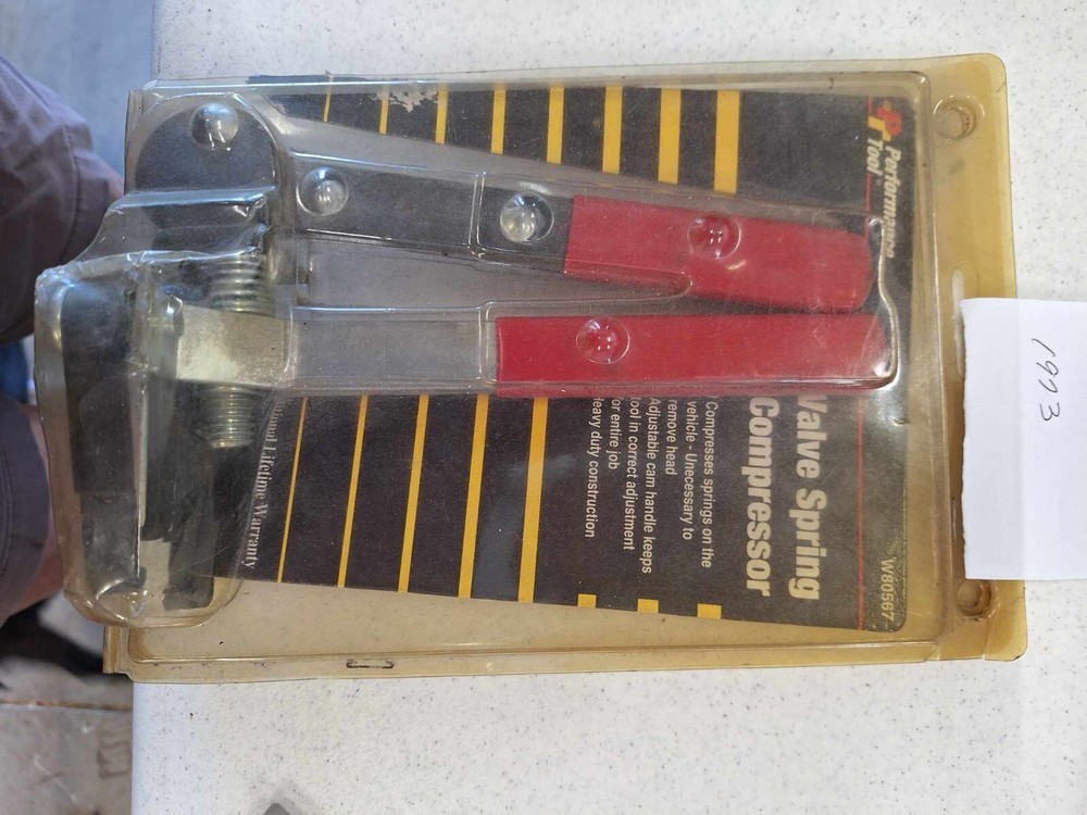 preowned Performance Tool W80567 Valve Spring Compressor loc1973